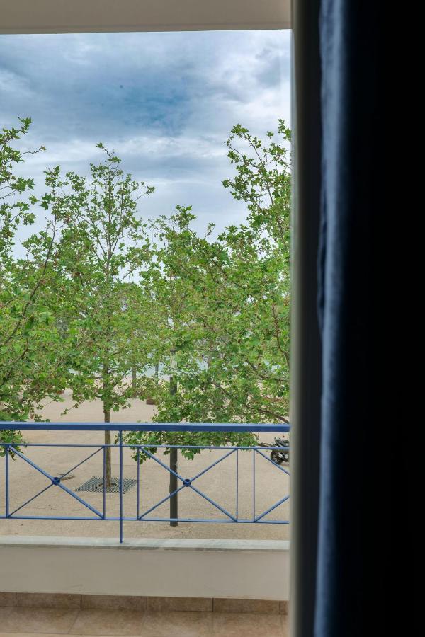 Mema Rooms Himare Bagian luar foto