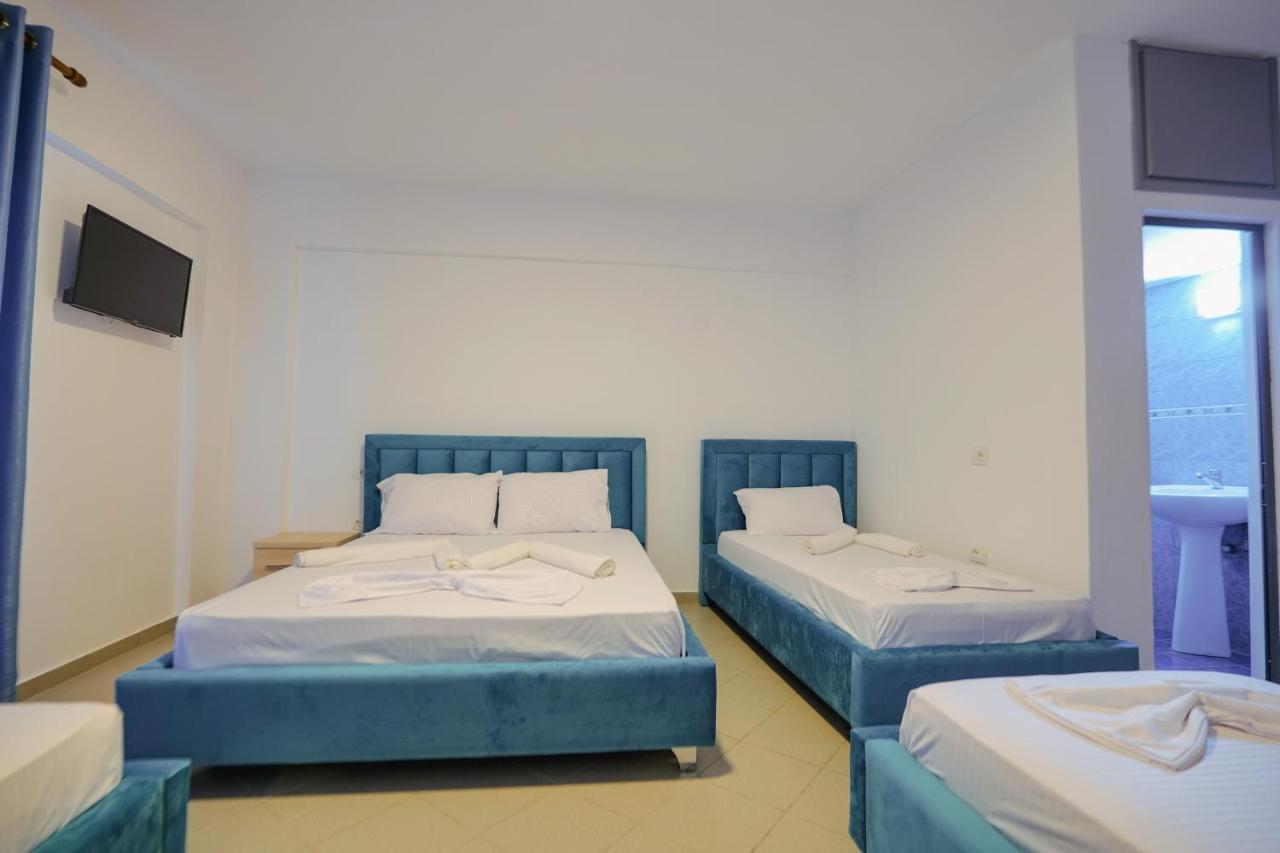 Mema Rooms Himare Bagian luar foto