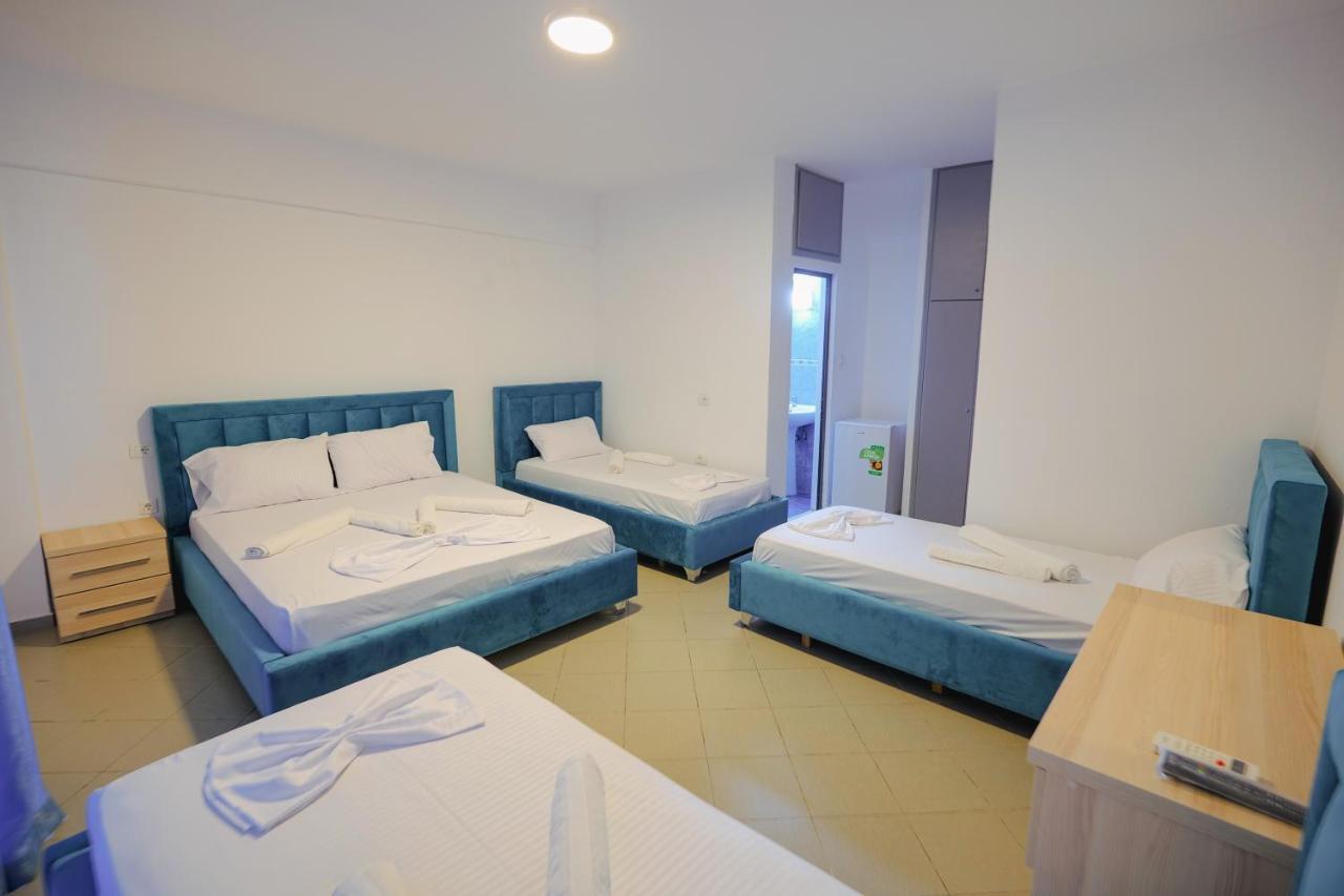 Mema Rooms Himare Bagian luar foto