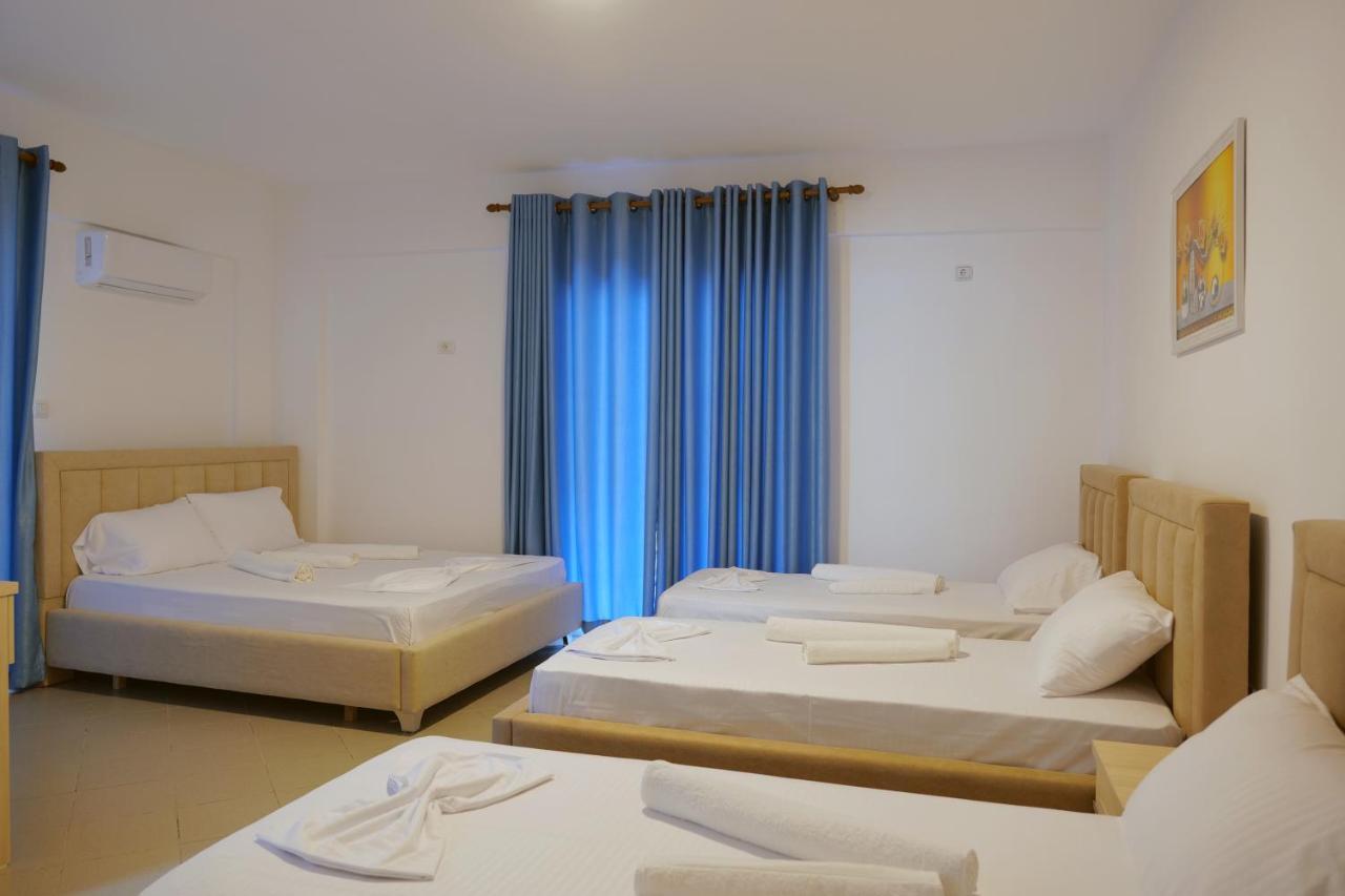 Mema Rooms Himare Bagian luar foto